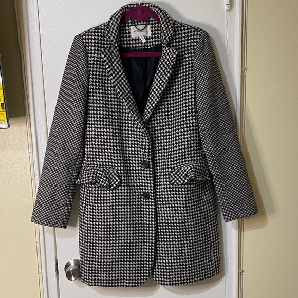 BCBG Generation Black & White Houndstooth Coat Small | Lined Chic Classic - Picture 3 of 9
